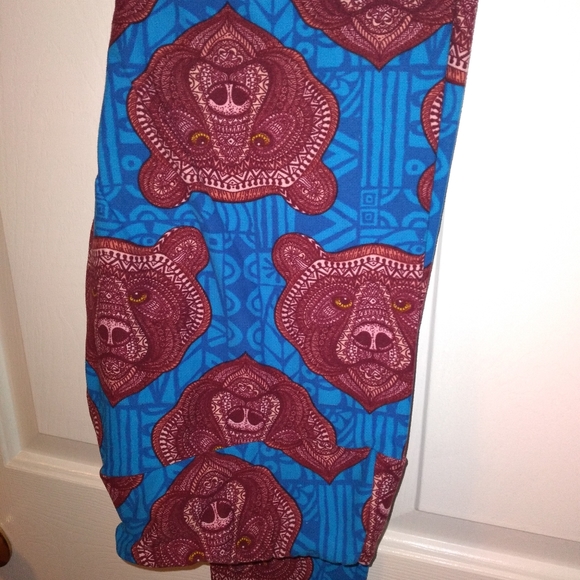 Unicorn Lularoe alert!! Bears!! TC - Picture 3 of 5